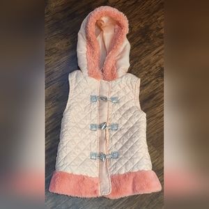 Girl's Pink Quilted Vest With Faux Fur Trim Size 6